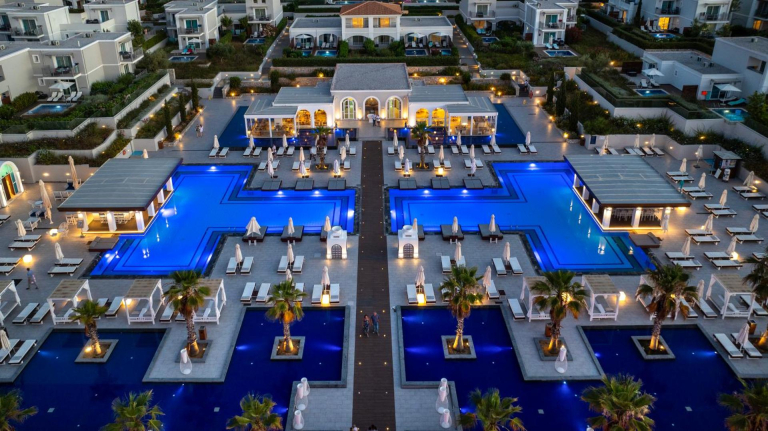 Anemos Luxury Grand Resort
