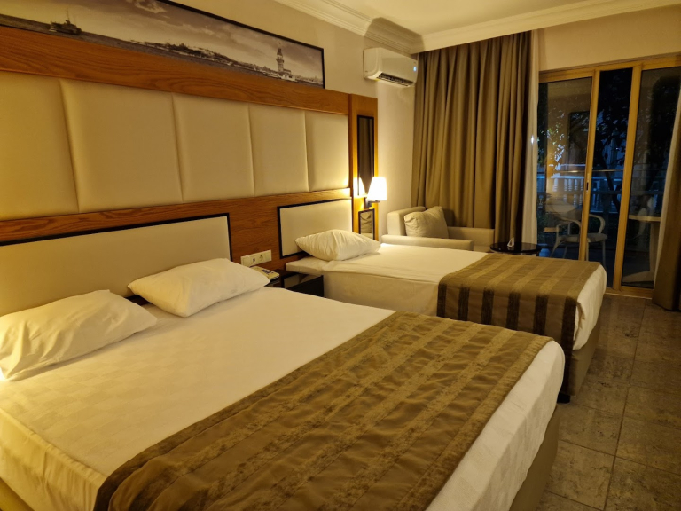 Aydinbey Famous Resort
