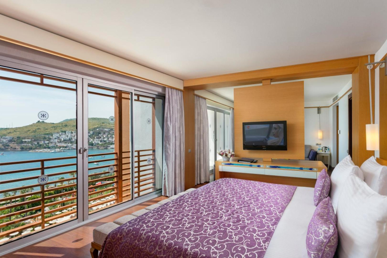 Kefaluka Resort Hotel