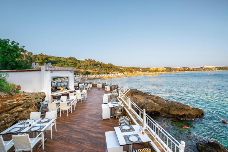 Utopia Beach Club
