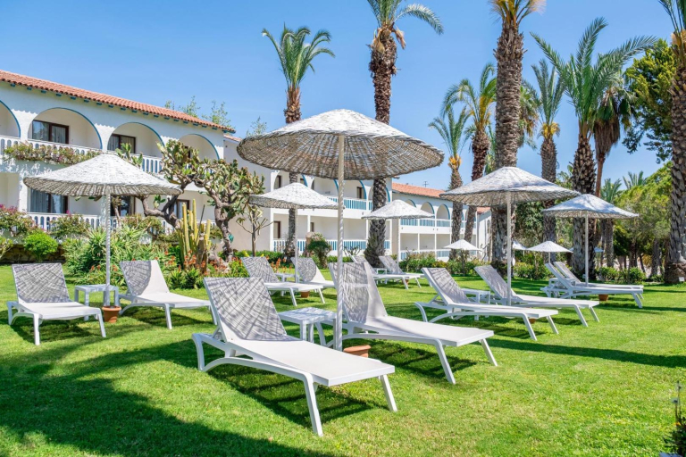 Utopia Beach Club