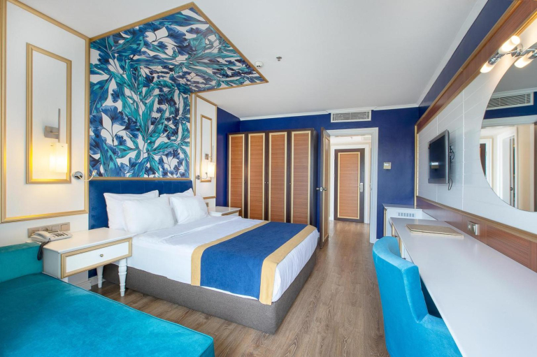 Utopia Beach Club