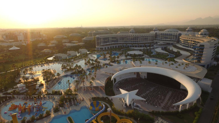 Sueno Hotels Deluxe Belek