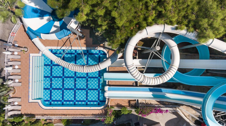 Rubi Platinum SPA Resort & Suites