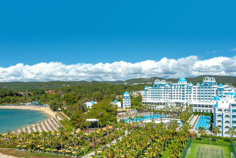 Rubi Platinum SPA Resort & Suites