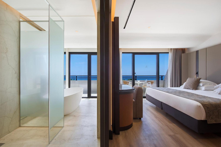 Amathus Beach