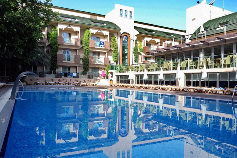Ambassador Plaza Hotel