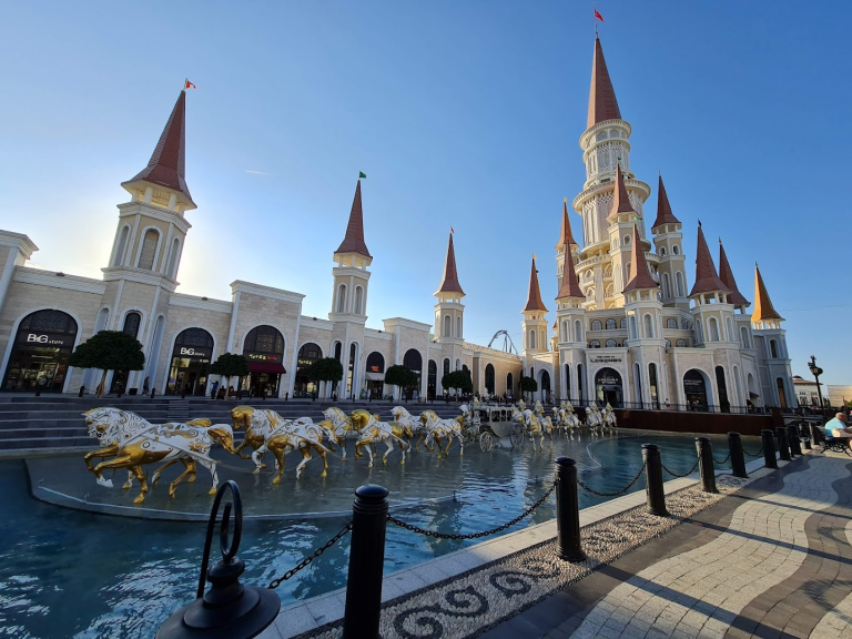 The Land of Legends Kingdom Hotel