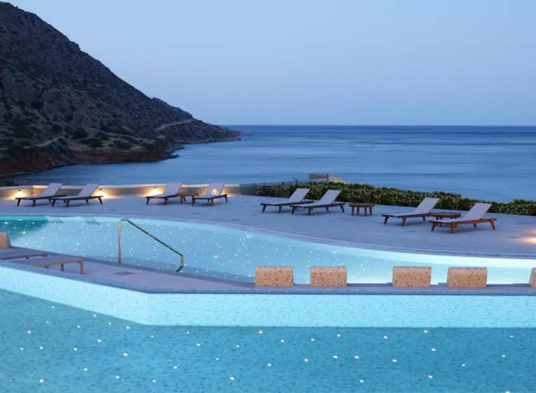 Cayo Exclusive Resort and Spa