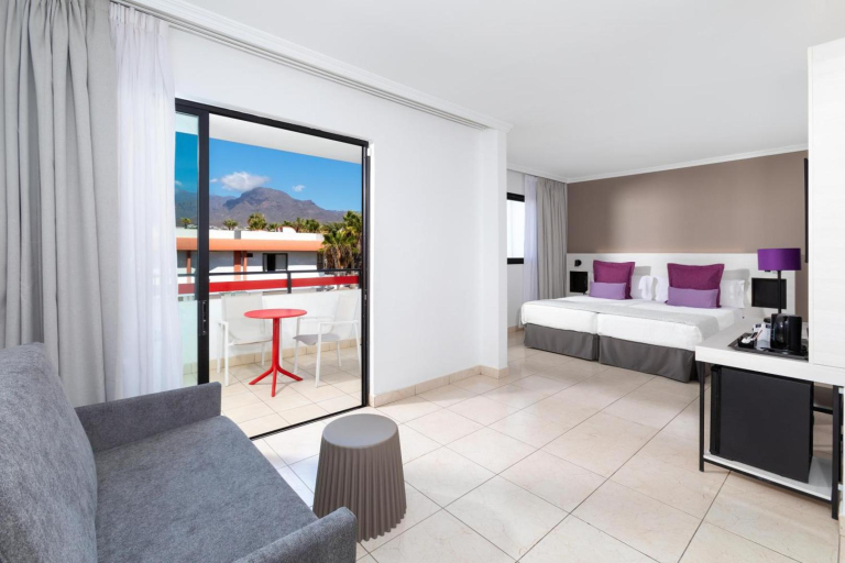 Alexandre Hotel La Siesta