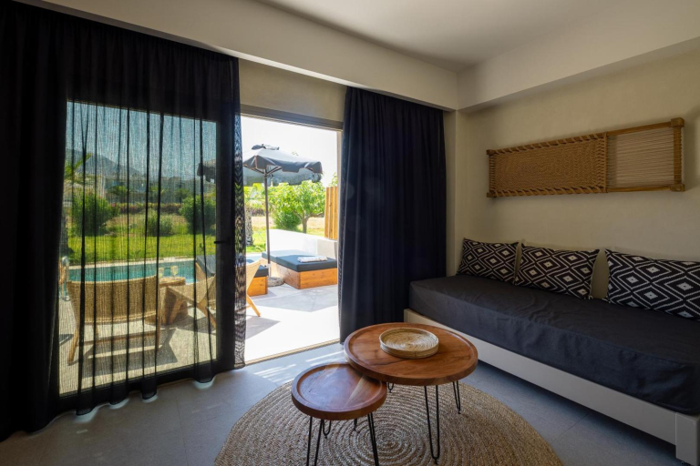 Eliros Mare Beachfront Poem Hotel