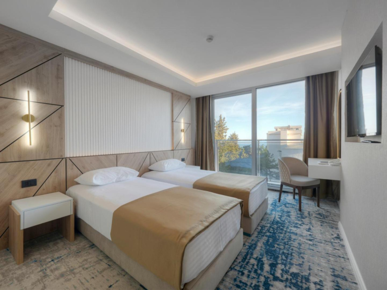 Hotel Tara