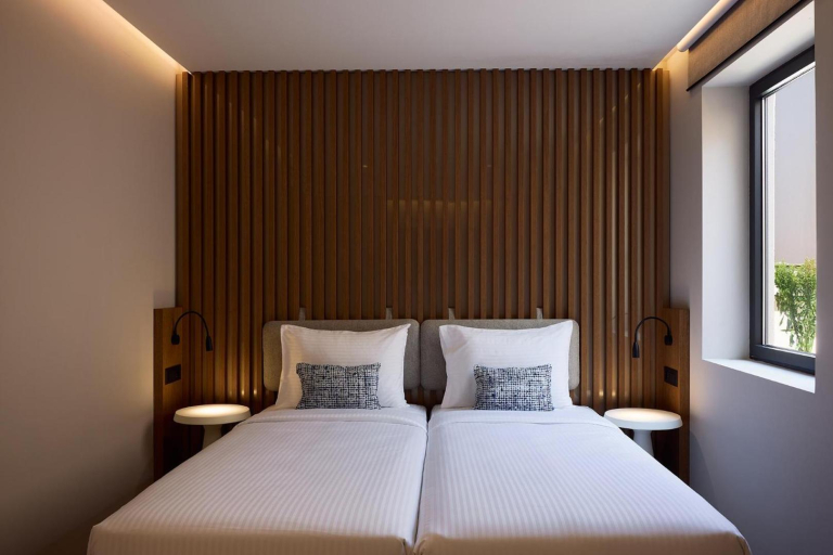 Oros Luxury Beach Resort