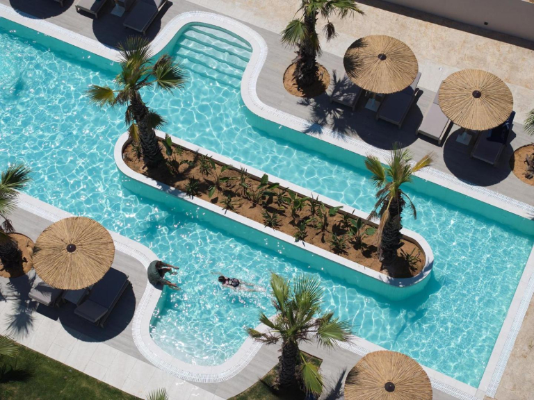 Oros Luxury Beach Resort