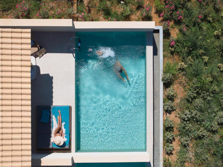 Oros Luxury Beach Resort