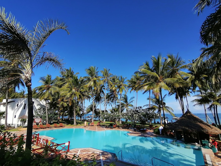 Serena Beach Resort & Spa