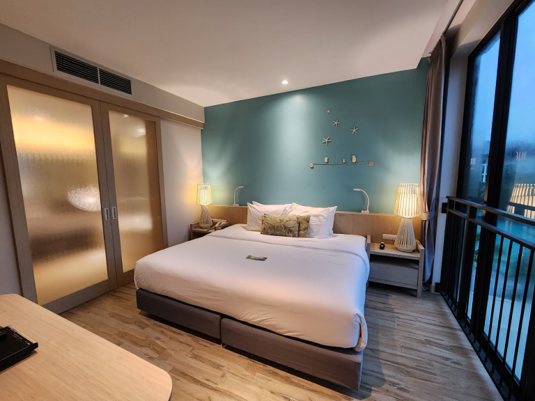 Mai Khao Lak Beach Resort & Spa