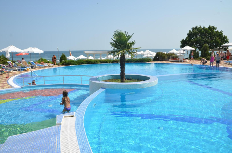 Sineva Beach