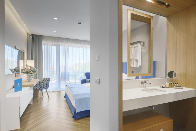 Viva Mare Beach Hotel