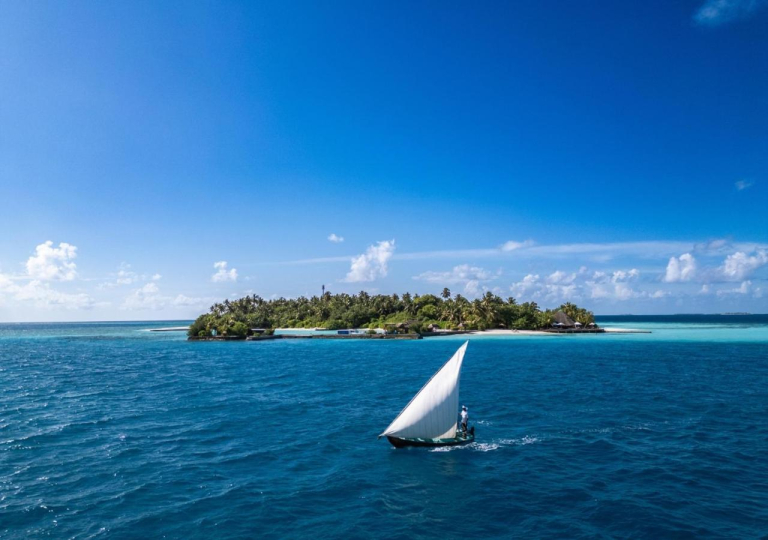 Makundu Island
