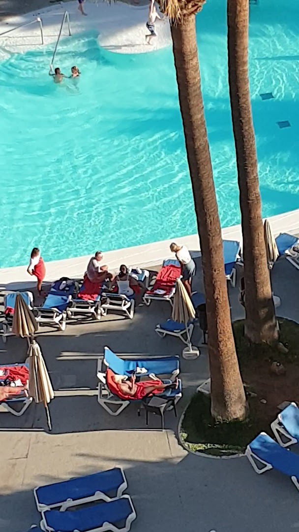 Sol Arona Tenerife by Melia