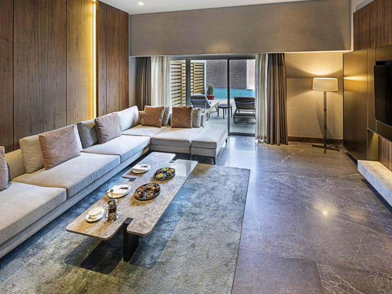 Rixos Sungate - The Land of Legends Access