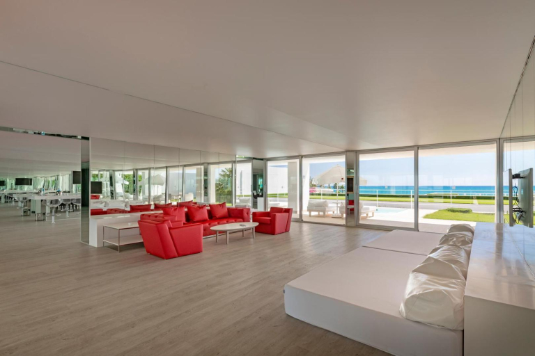 Adam & Eve Hotel