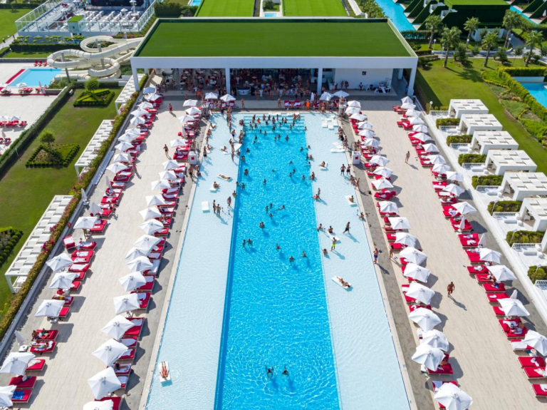 Adam & Eve Hotel