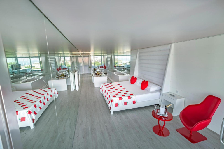 Adam & Eve Hotel