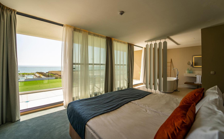 The Wave Resort