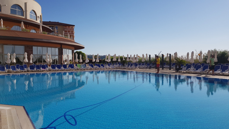 Sol Luna Bay Resort