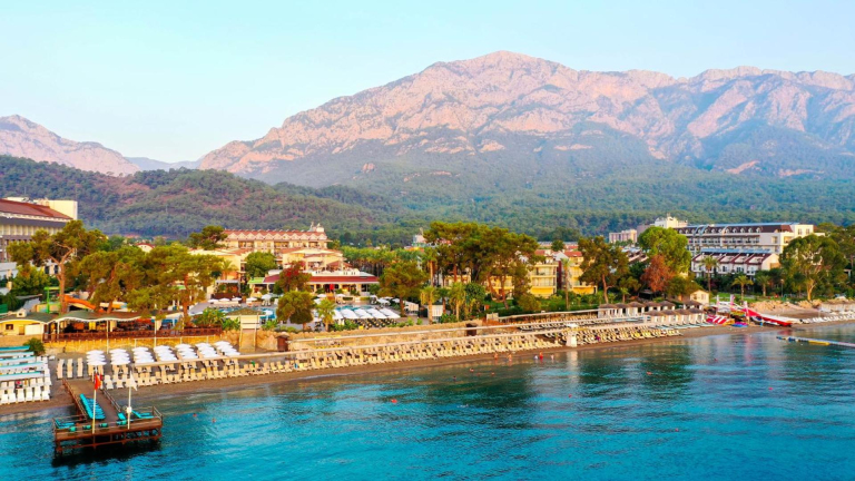 Crystal Aura Beach Resort & Spa