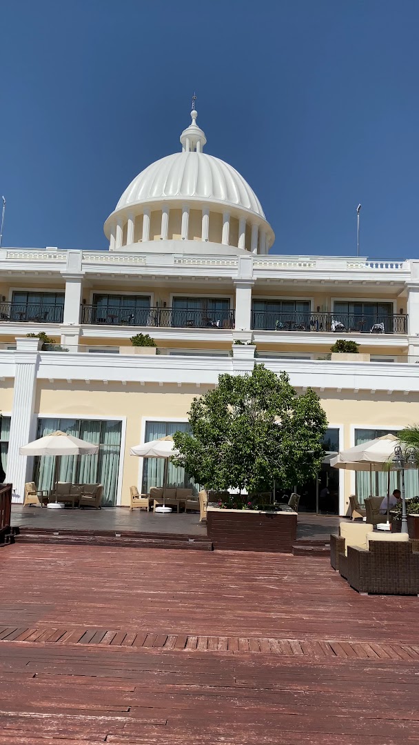 Juju Premier Palace