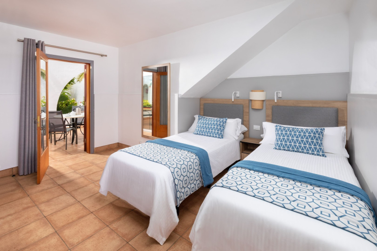 Sol Barbacan Aparthotel
