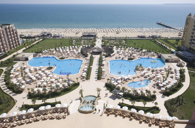 DIT Majestic Beach Resort