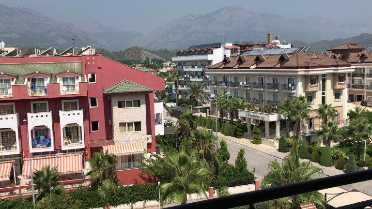 L'oceanica Beach Resort Hotel