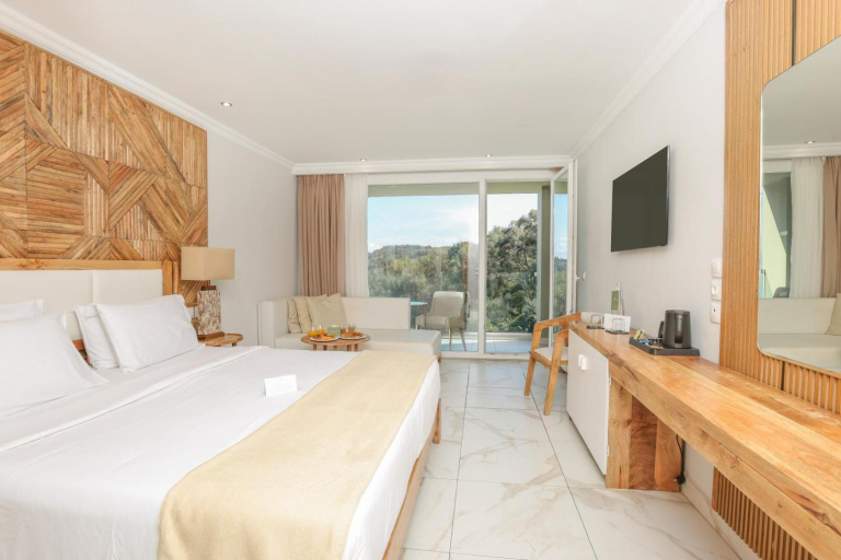 Mythos Palace Resort