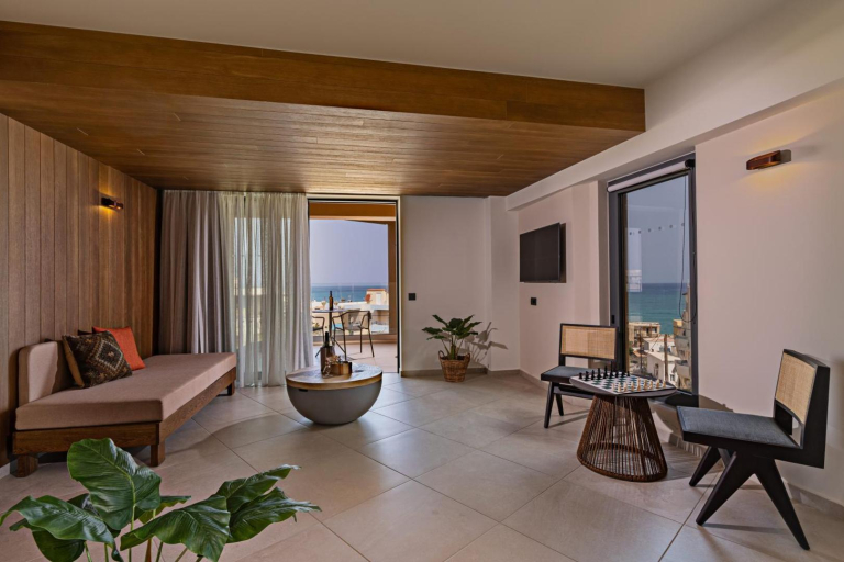 Minos Ambassador Suites & Spa