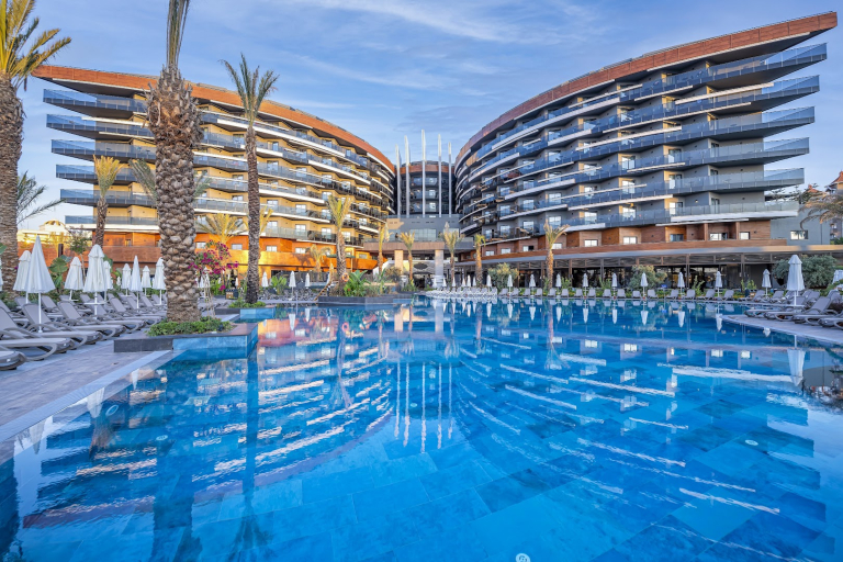 Kirman Calyptus Resort & SPA