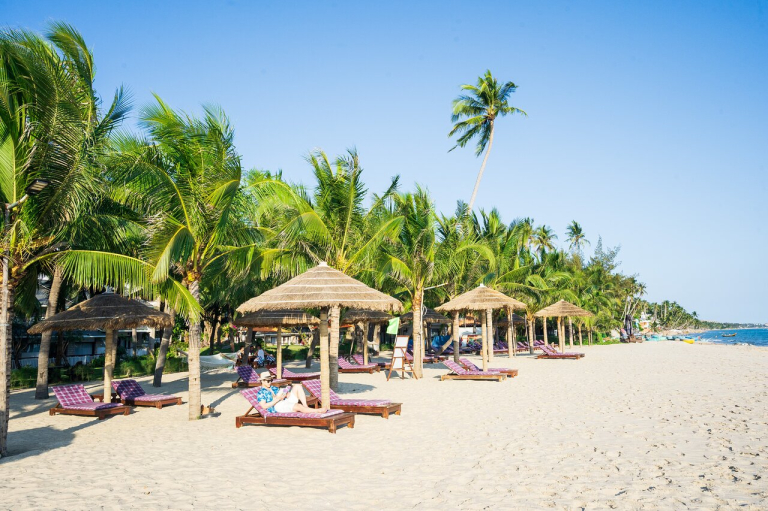 Hoang Ngoc Beach Resort (ex. Oriental Pearl Beach Resort & Spa) 4*