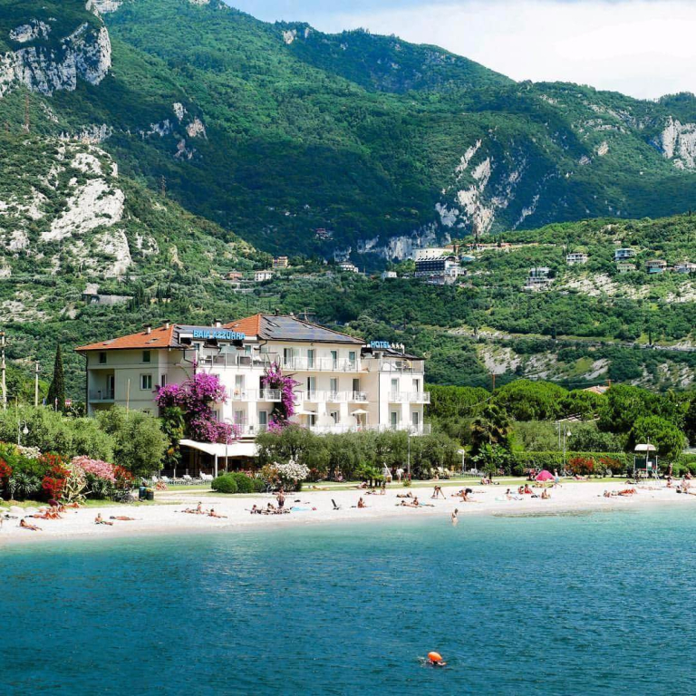 Baia Azzurra 