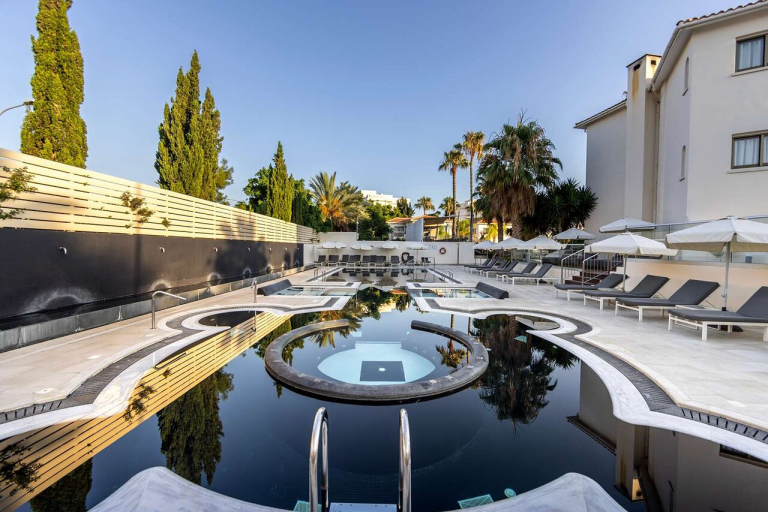 The King Jason Paphos 4*