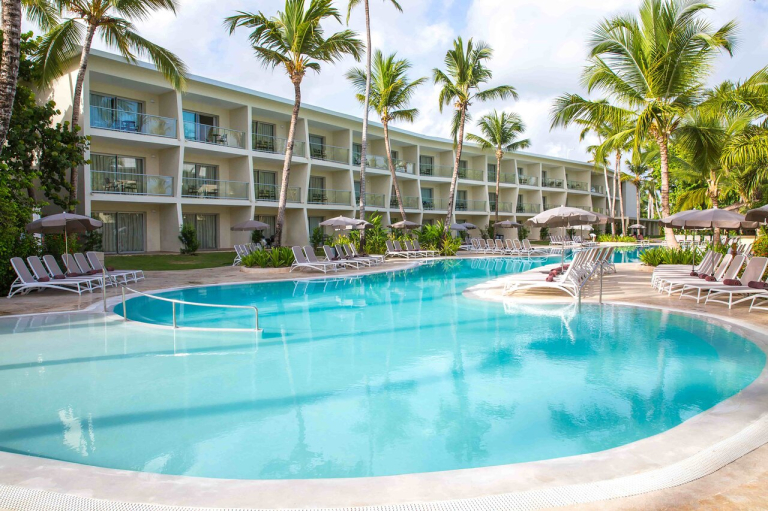 Impressive Resort & Spa Punta Cana  5*