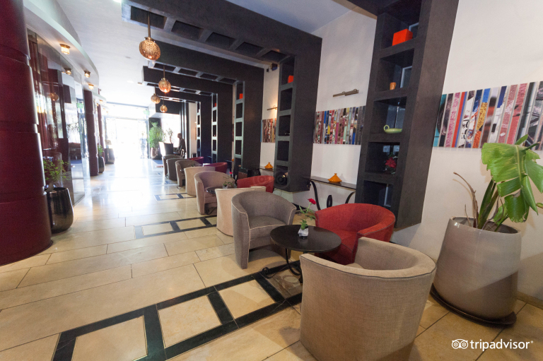 Dellarosa Hotel Suites & Spa 4*