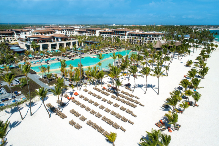 Lopesan Costa Bavaro Resort Spa & Casino 5*