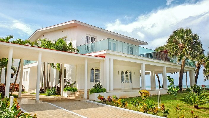 Mystique Casa Perla 5*