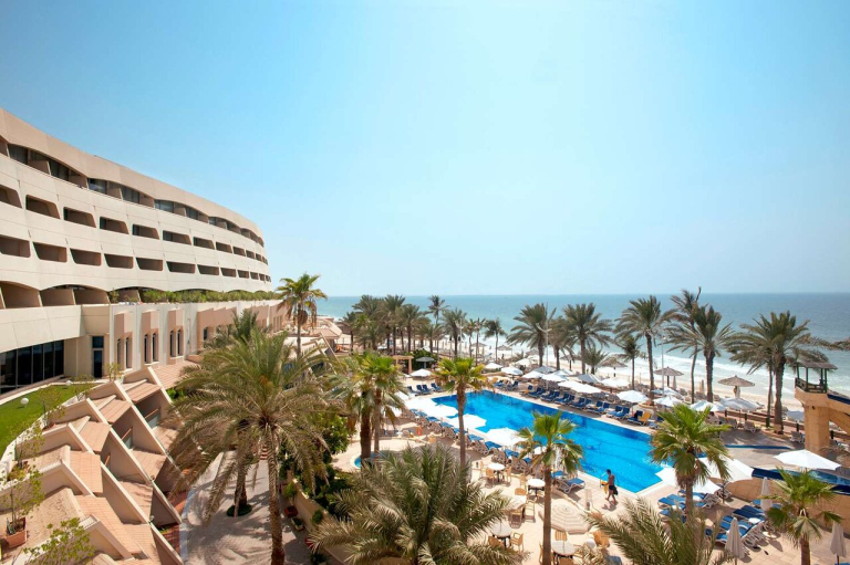 Occidental Sharjah Grand  4*