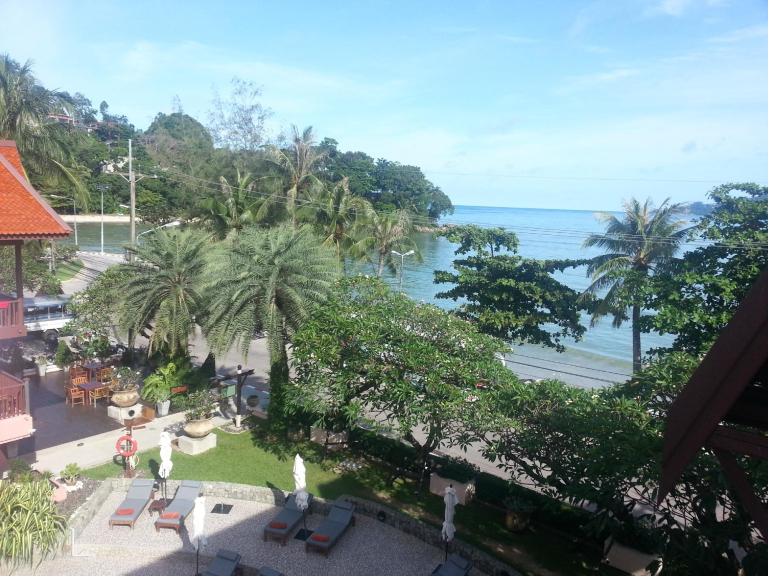 Sea View Patong 4*