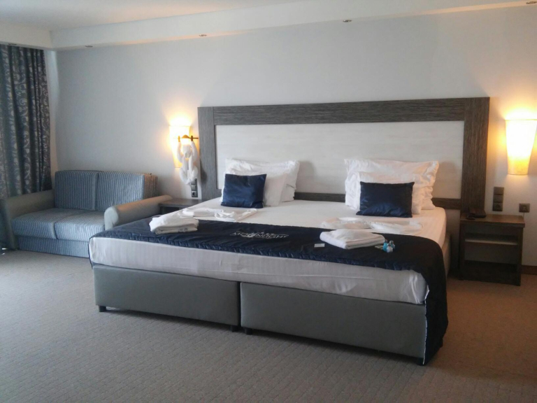 Moonlight Hotel 4*