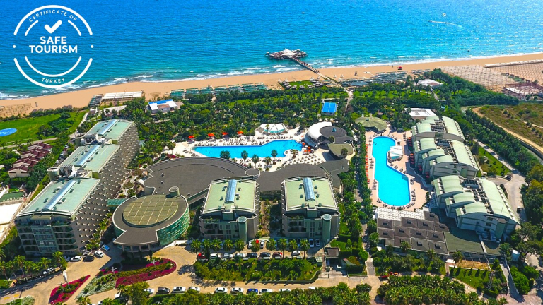 Von Resort Golden Coast 5*